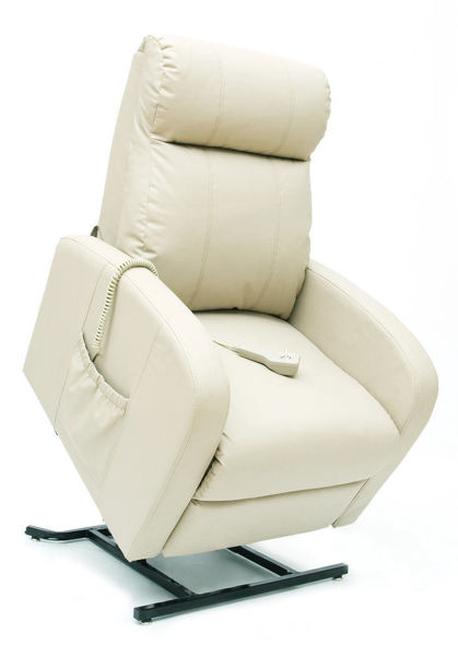 Picture of PRIDE LC 101 SINGLE MOTOR LIFT CHAIR - LEATHER 